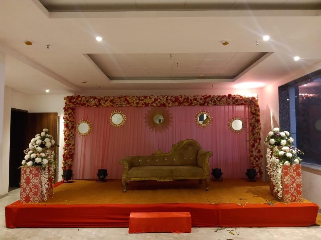 Sourav Park Inn อัครา ภายนอก รูปภาพ